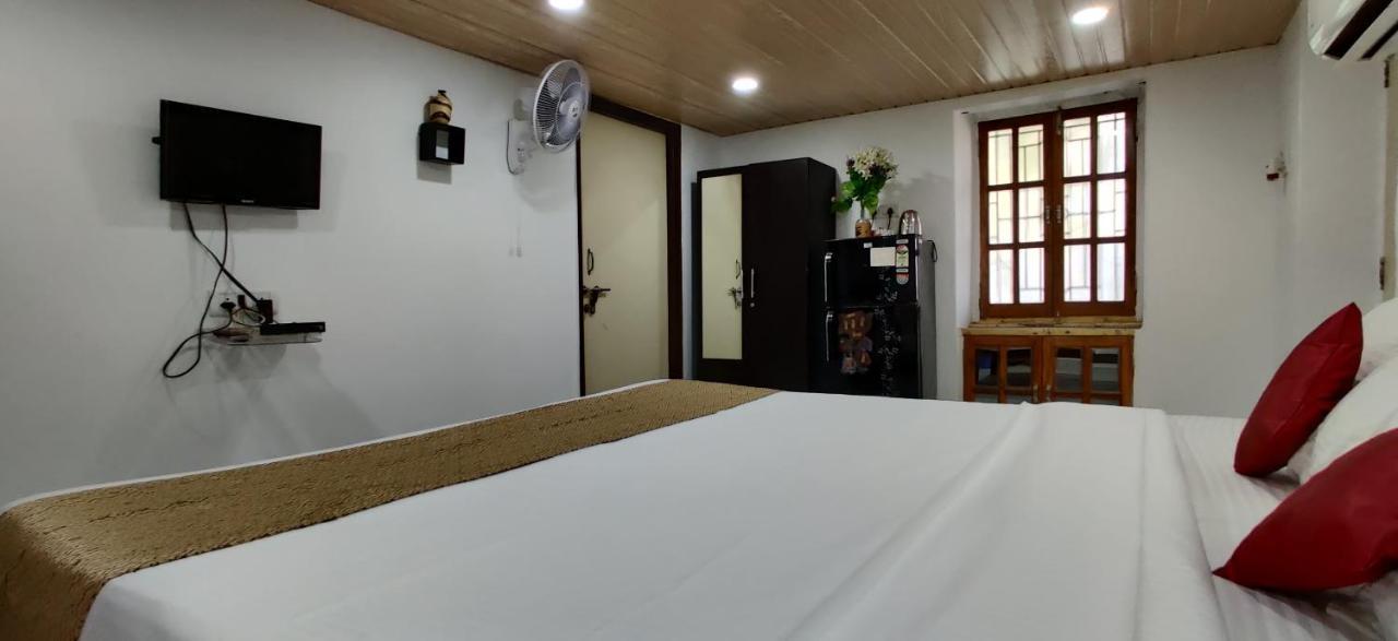 Hotel Mj Beach Resort Baga Exterior foto