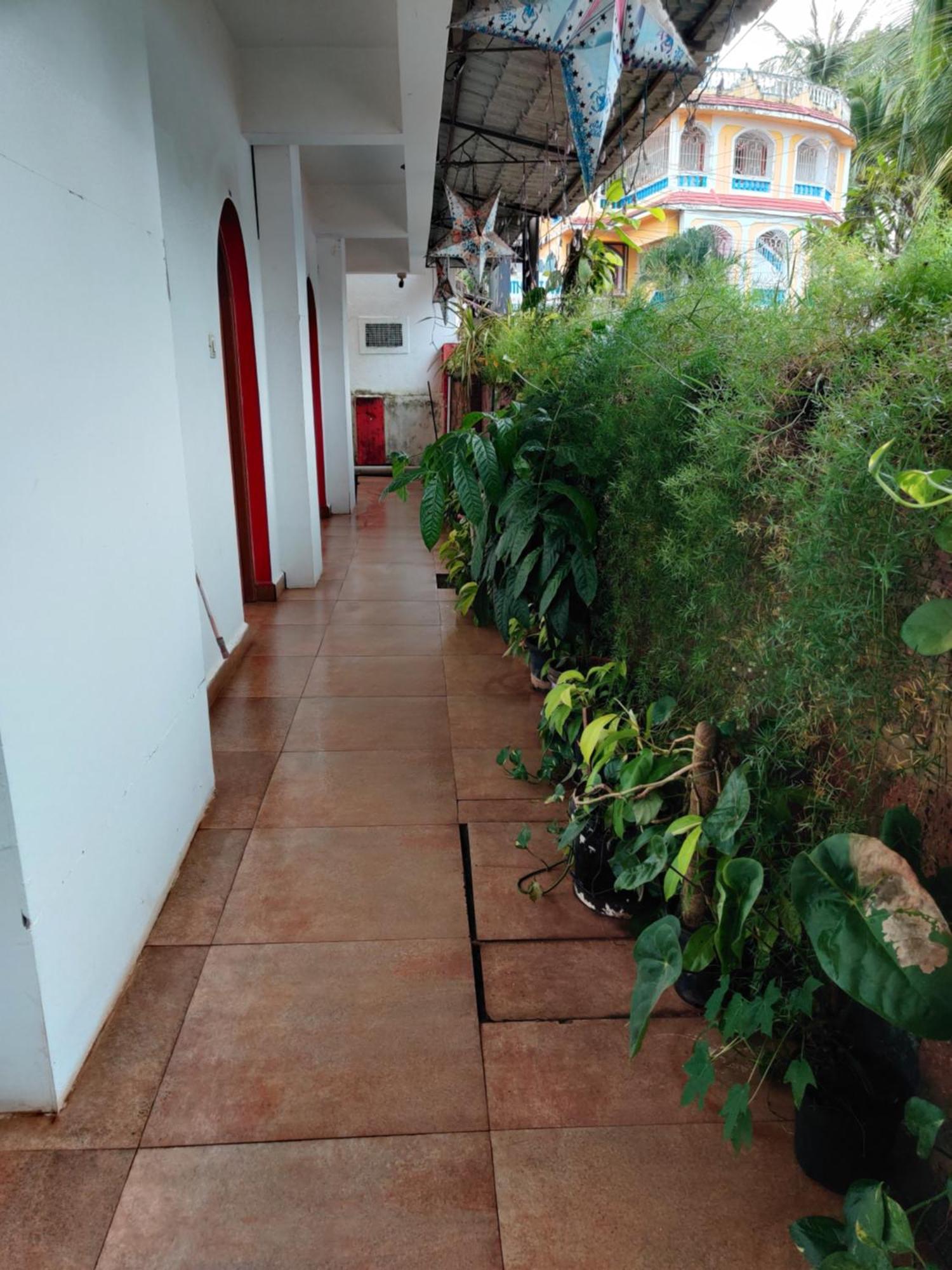Hotel Mj Beach Resort Baga Exterior foto