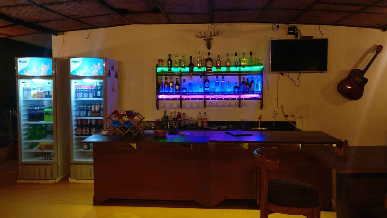 Hotel Mj Beach Resort Baga Exterior foto